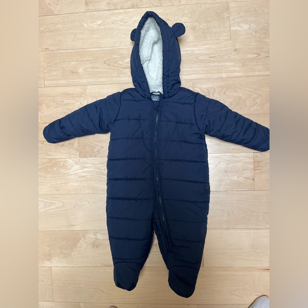 6-9month Snowsuit The Children’s Place - EUC